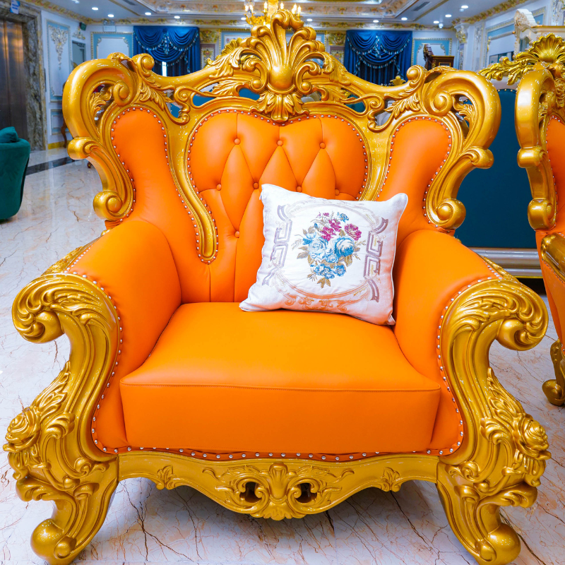 Sofa tân cổ điển rát vàng